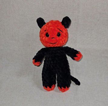 Hačkovany čert 15 cm