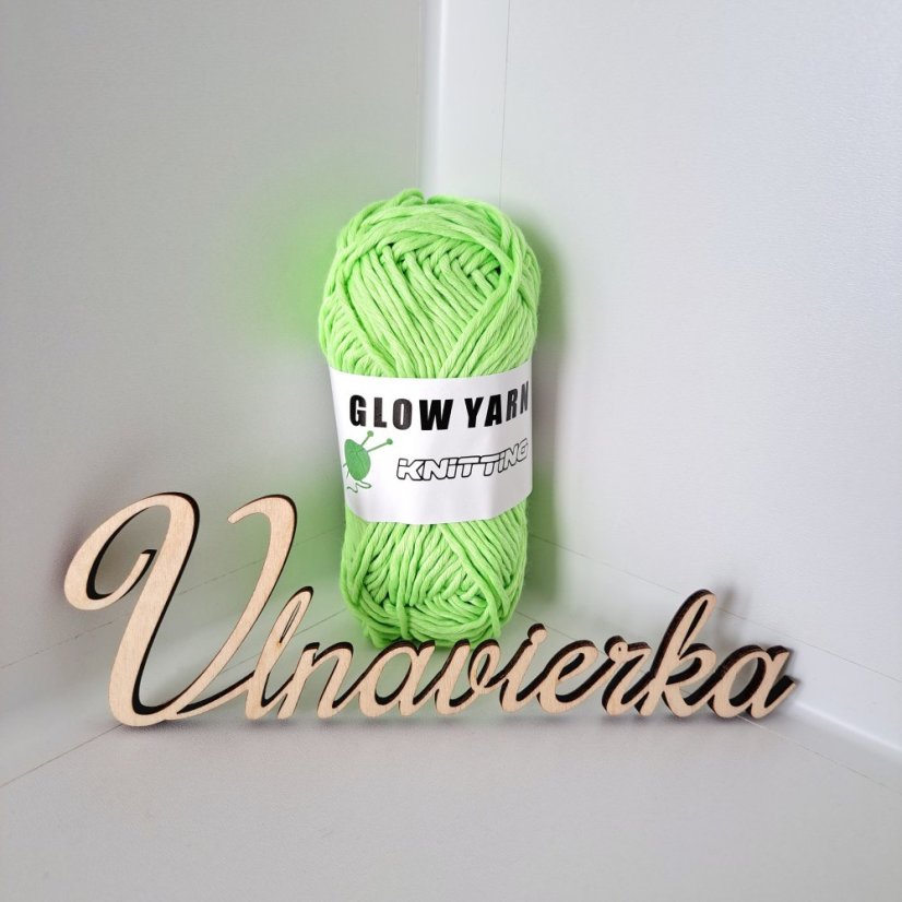 GLOW YARN priadza svietiaca v tme G003 zelená