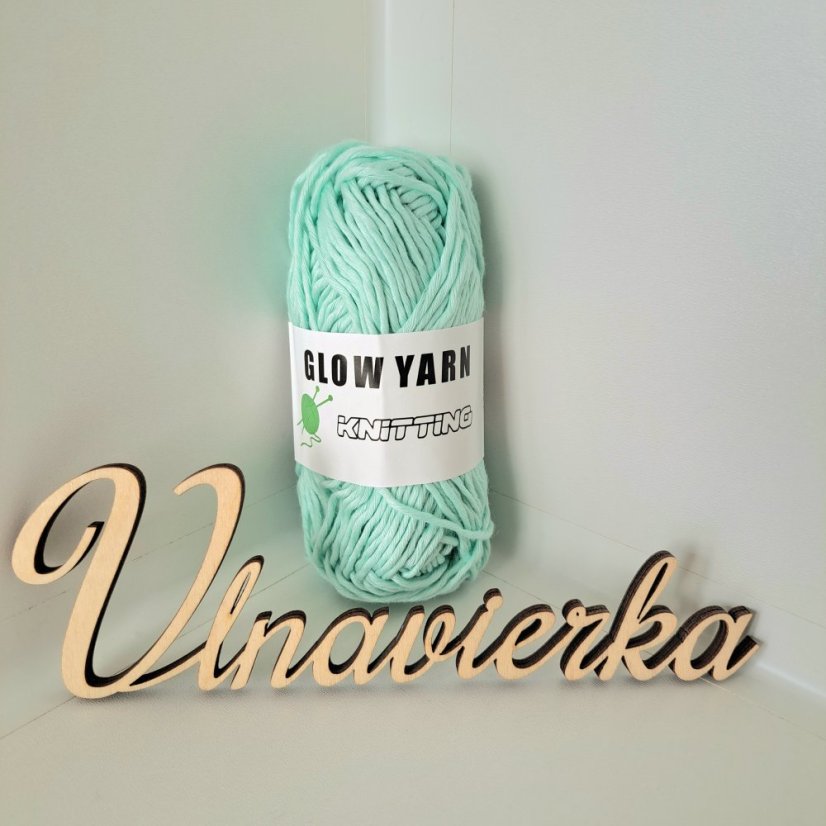 GLOW YARN příze svítící ve tmě G002 modrá