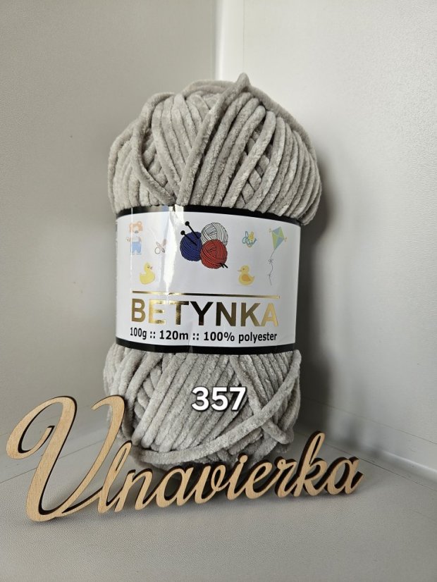 Betynka 357 sivá