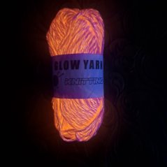GLOW YARN příze svítící ve tmě G007 oranžová svetlá