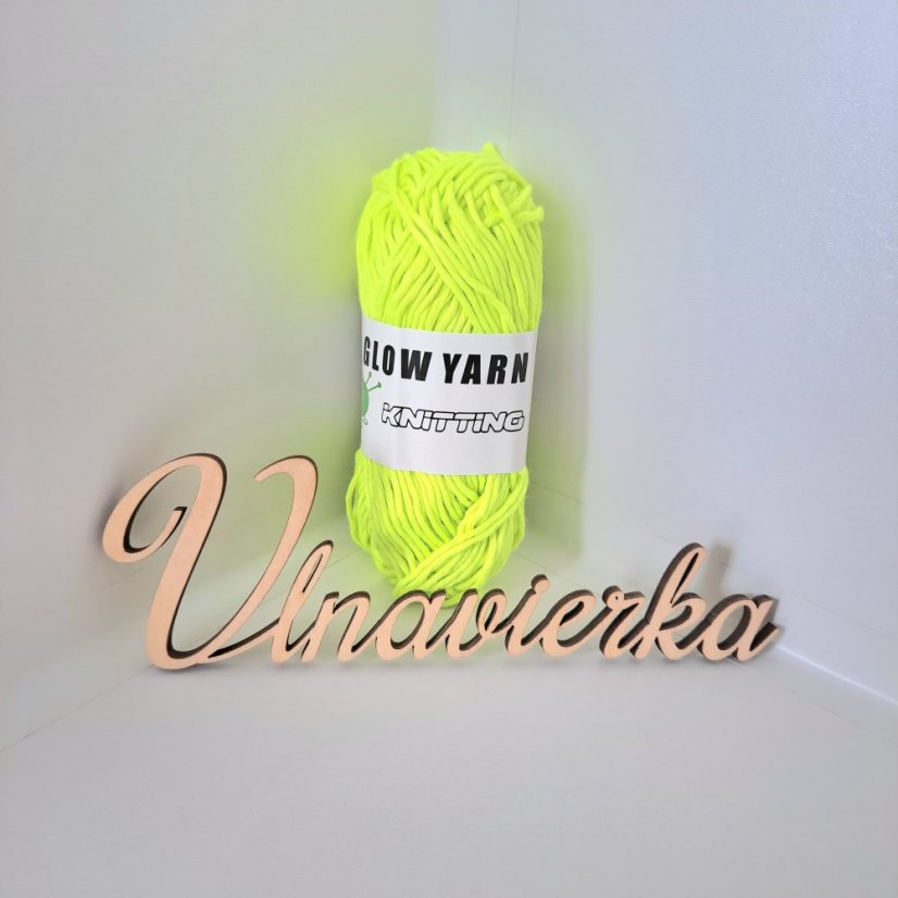 GLOW YARN priadza svietiaca v tme G004 zelená-reflexná