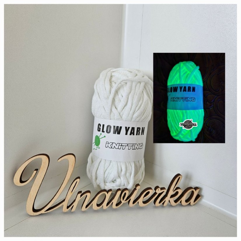 GLOW YARN priadza svietiaca v tme G001E bielá šnur