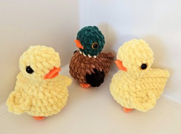 Hačkovana mini kačka