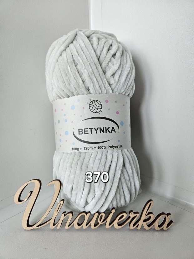 Betynka 370